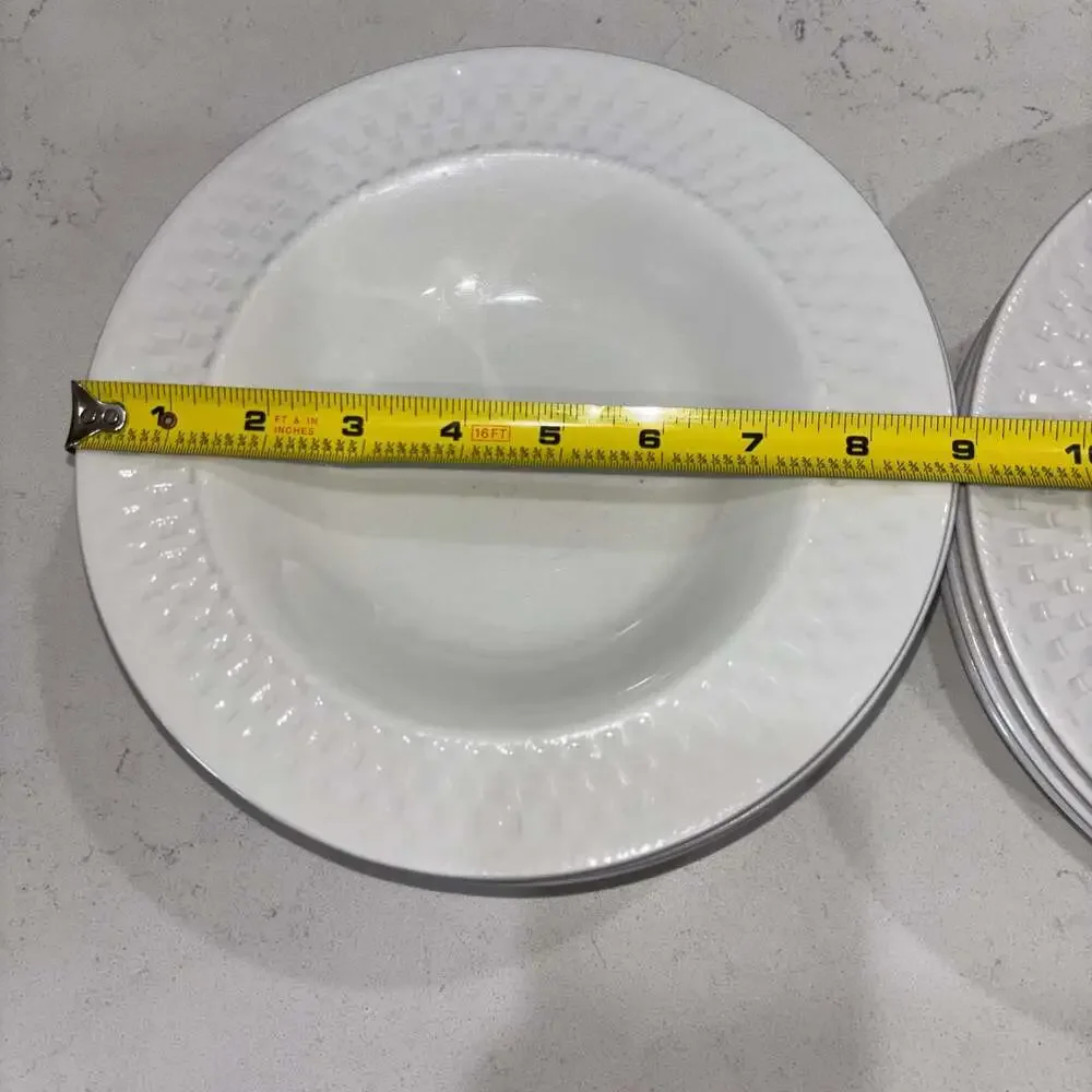 Oneida Wicker White 9” Large Rim Pasta Soup Bowls Set of 11